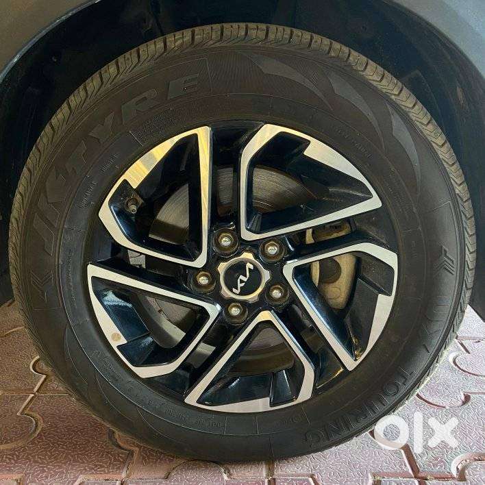 Kia Carens 1.5 Luxury Plus Diesel At 6 Str, 2022, Diesel