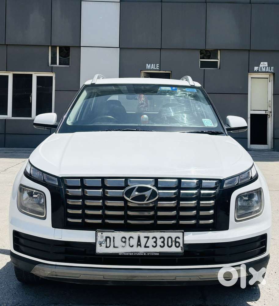 Hyundai Venue S, 2022, Petrol