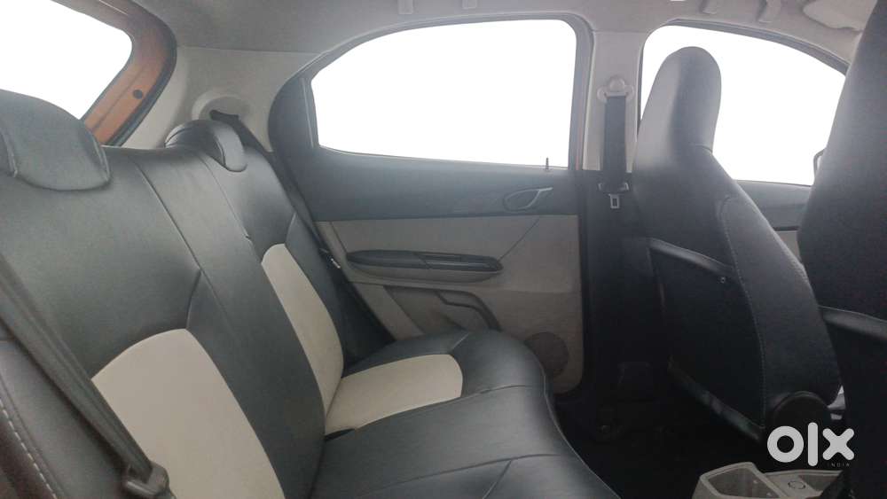 Tata Tiago 1.2 Revotron Xm, 2017, Petrol