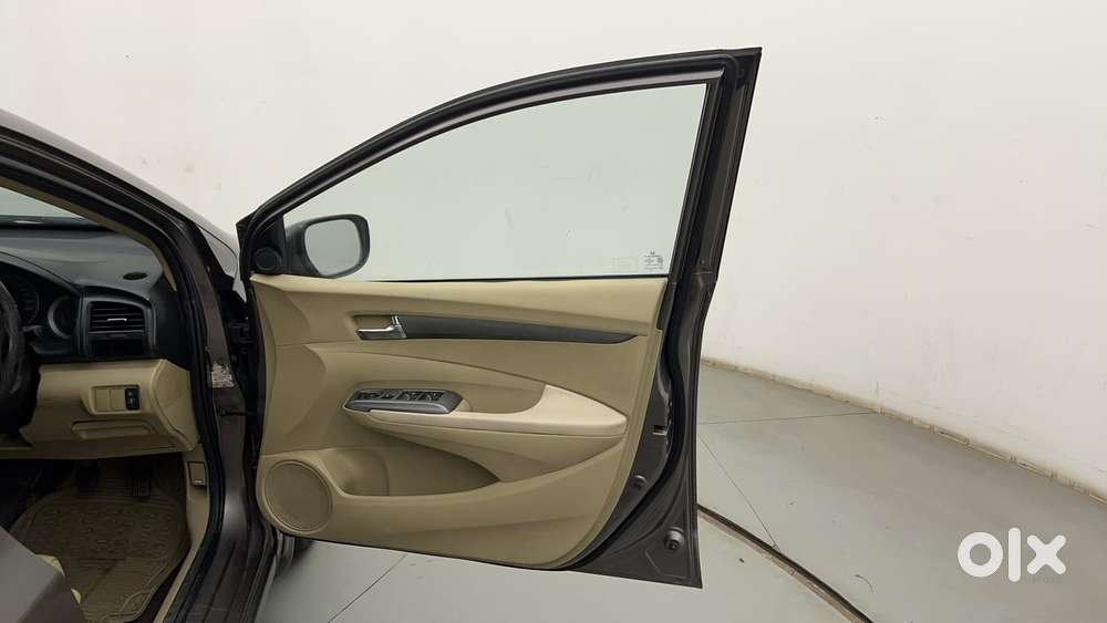 Honda City 2011-2013 1.5 V Mt Sunroof, 2013, Petrol