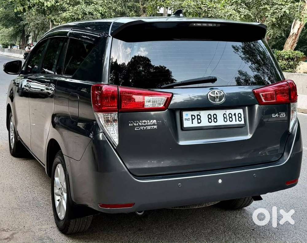 Toyota Innova Crysta 2.4 G Mt, 2019, Diesel