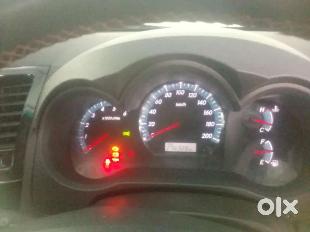 Toyota Fortuner Legender 2015 Diesel Good Conditionns