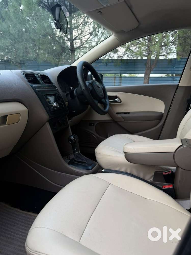 Skoda Rapid, 2012, Petrol