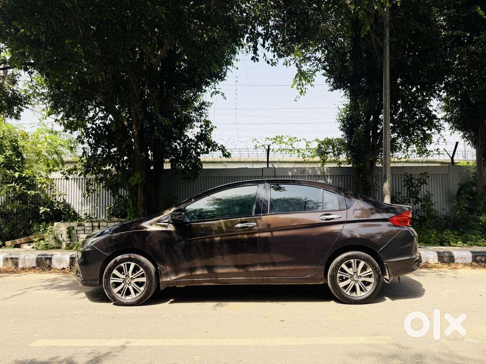 Honda City V Inspire, 2018, Petrol