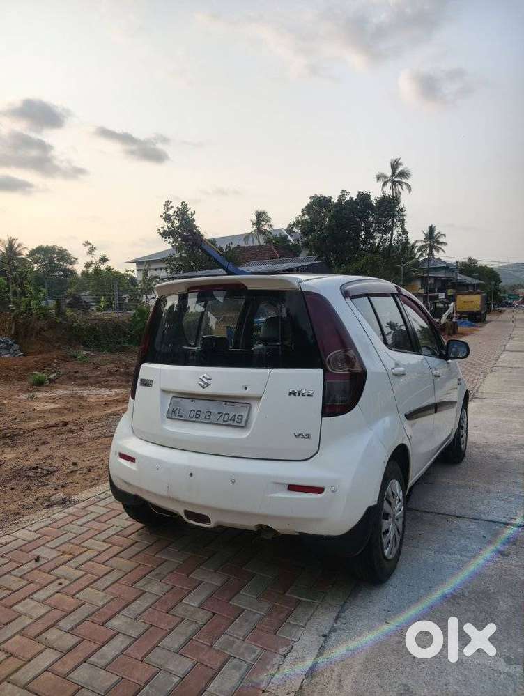 Maruti Suzuki Ritz, 2014, Petrol