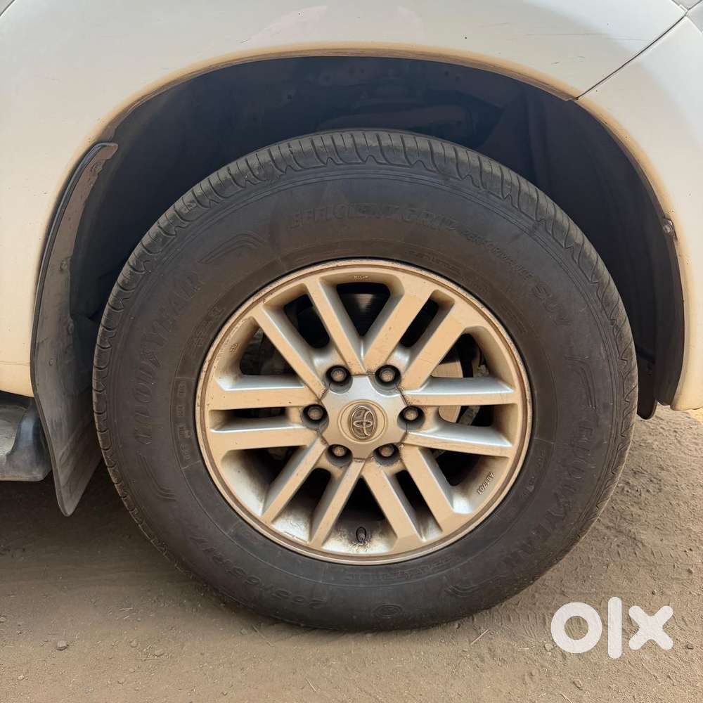 Toyota Fortuner 2011-2016 4x2 At, 2013, Diesel