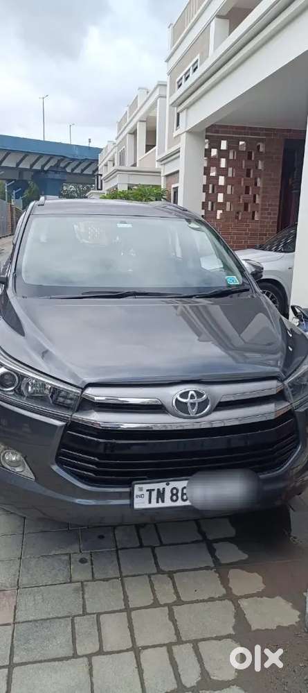 Toyota Innova Crysta 2.8 Z