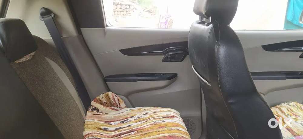 Mahindra Kuv 100 2017 Diesel 111900 Km Driven