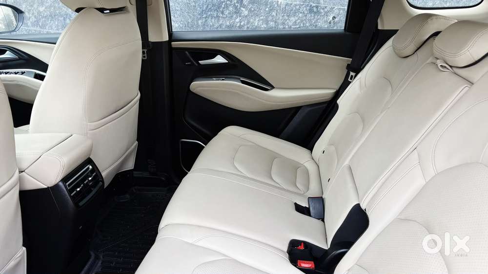 Mg Hector Sharp Pro 1.5 Turbo Cvt, 2024, Petrol