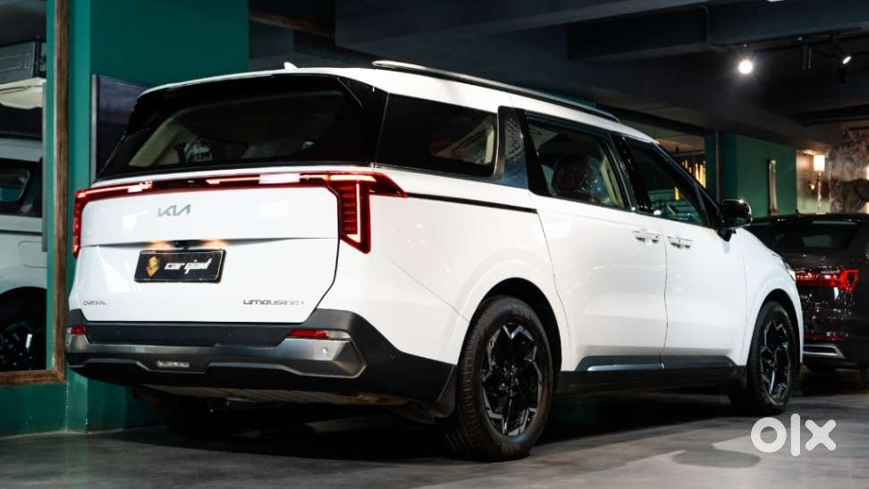 Kia Carnival Limousine Plus 7 Str, 2025, Diesel