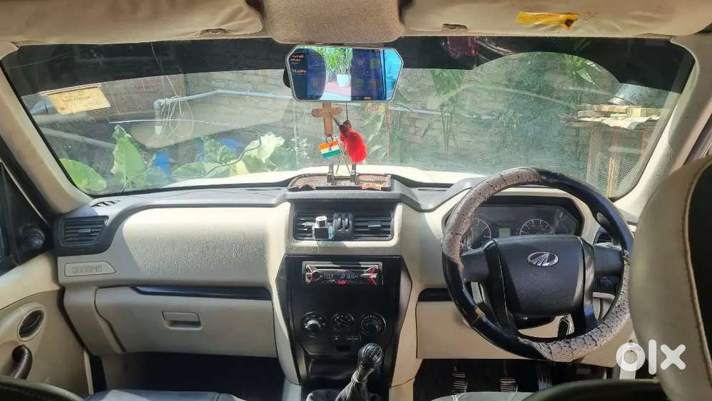 Mahindra Scorpio S Mt 2016