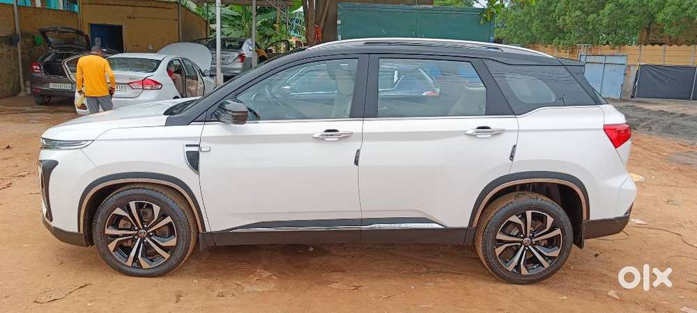 Mg Hector Sharp Pro 1.5 Turbo Cvt Dual Tone, 2023, Petrol