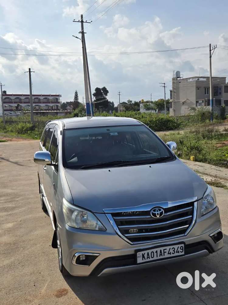 Toyota Innova2.5 G4 2016 Well Maintained