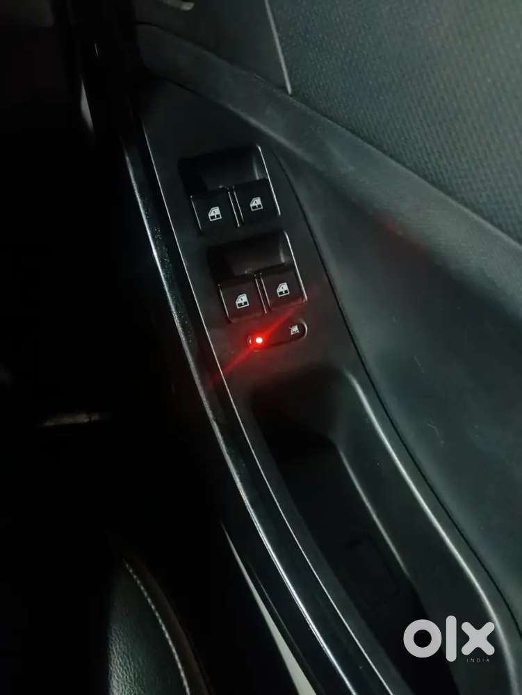 Tata Nexon 2018 Petrol Manual