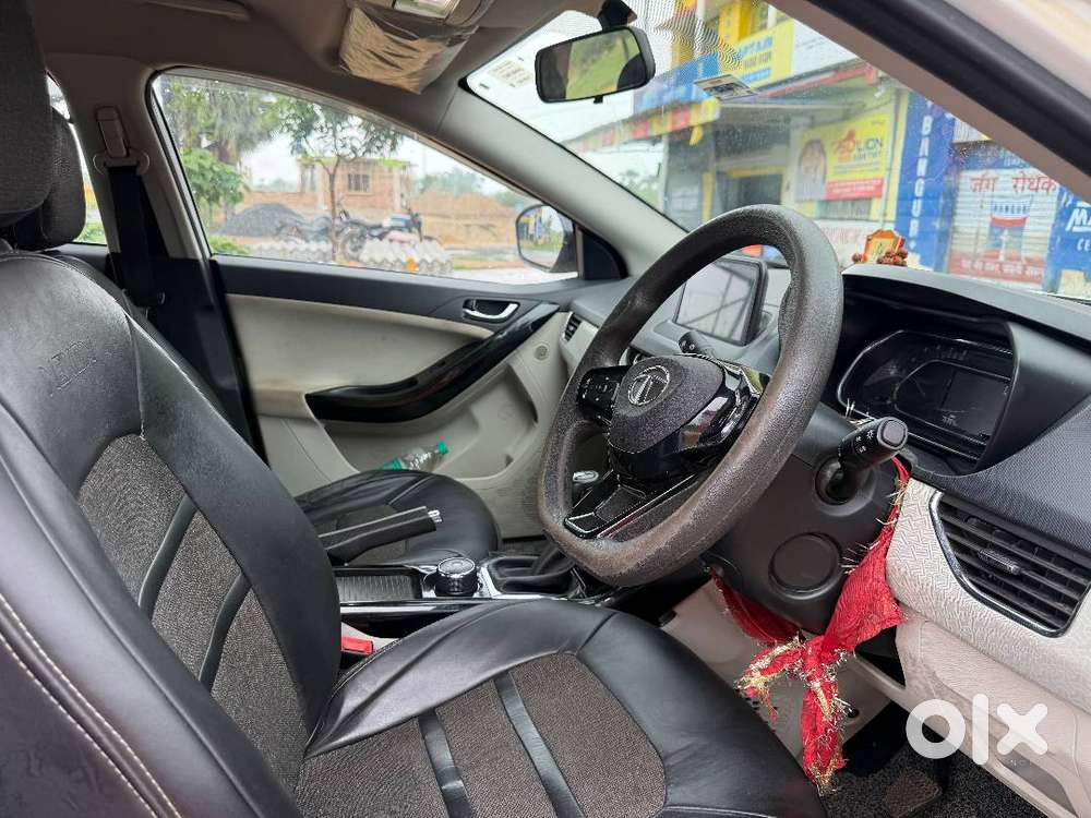 Tata Nexon Xz+ Petrol Manual