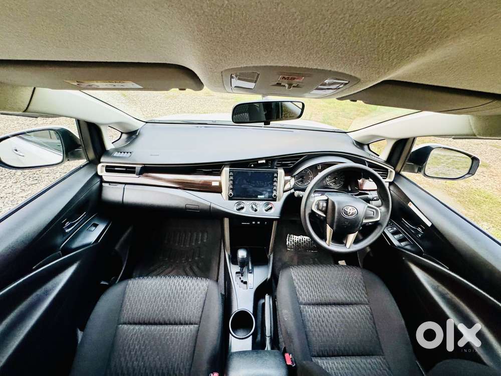 Toyota Innova Crysta 2.4 Gx Limited Edition At 8 Str, 2021, Diesel