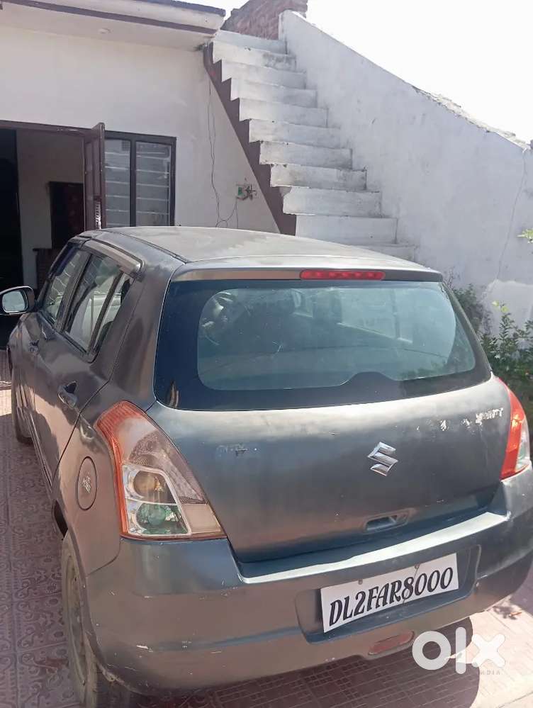 Maruti Swift Vxi Ags 2007 Price 1'40'000