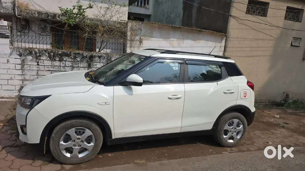 Mahindra Xuv300 2023 Petrol 23000 Km Driven