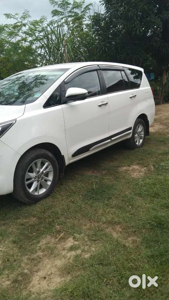Toyota Innova Crysta 2019 Diesel Manual