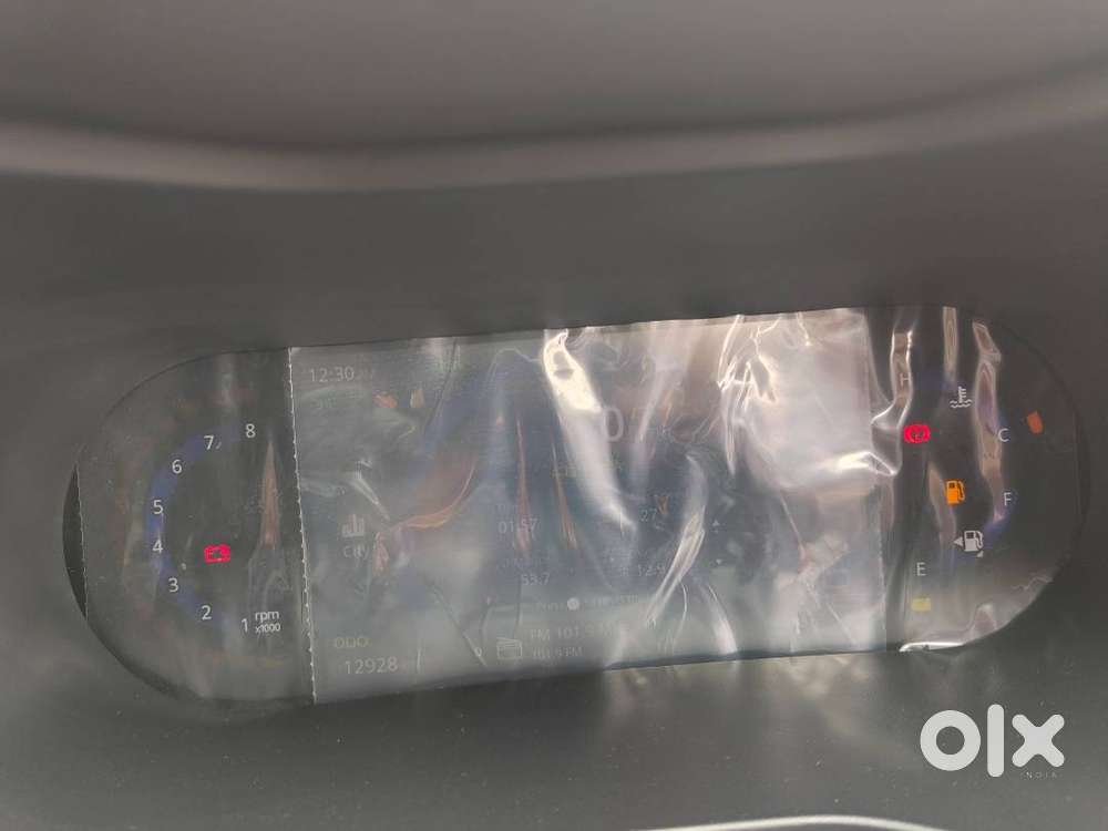 Tata Nexon Creative Plus(sunroof) 2024