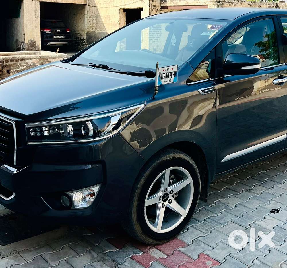 Toyota Innova Crysta Diesel 2016 Year