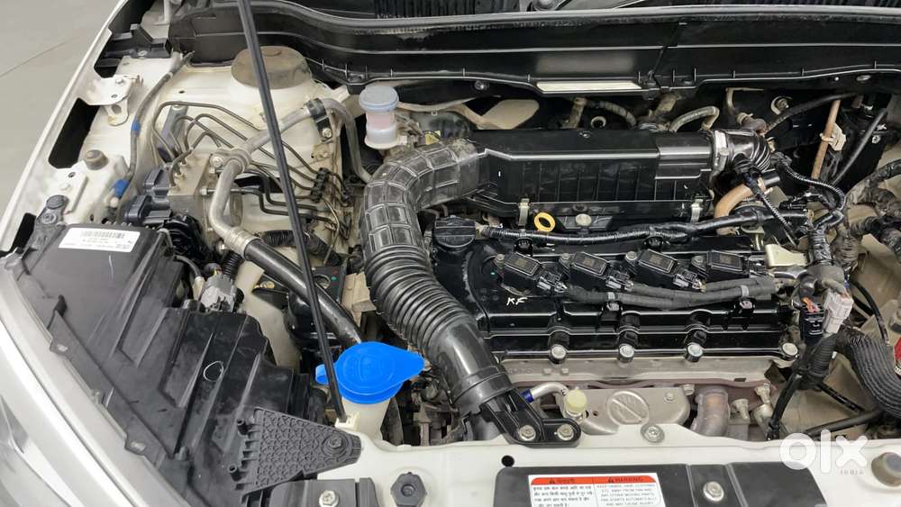 Maruti Suzuki Vitara Brezza 1.5 Zxi At, 2022, Petrol
