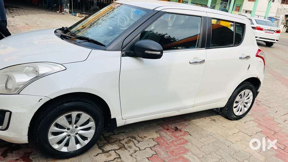 Maruti Suzuki Swift 2015 Petrol Well Maintained