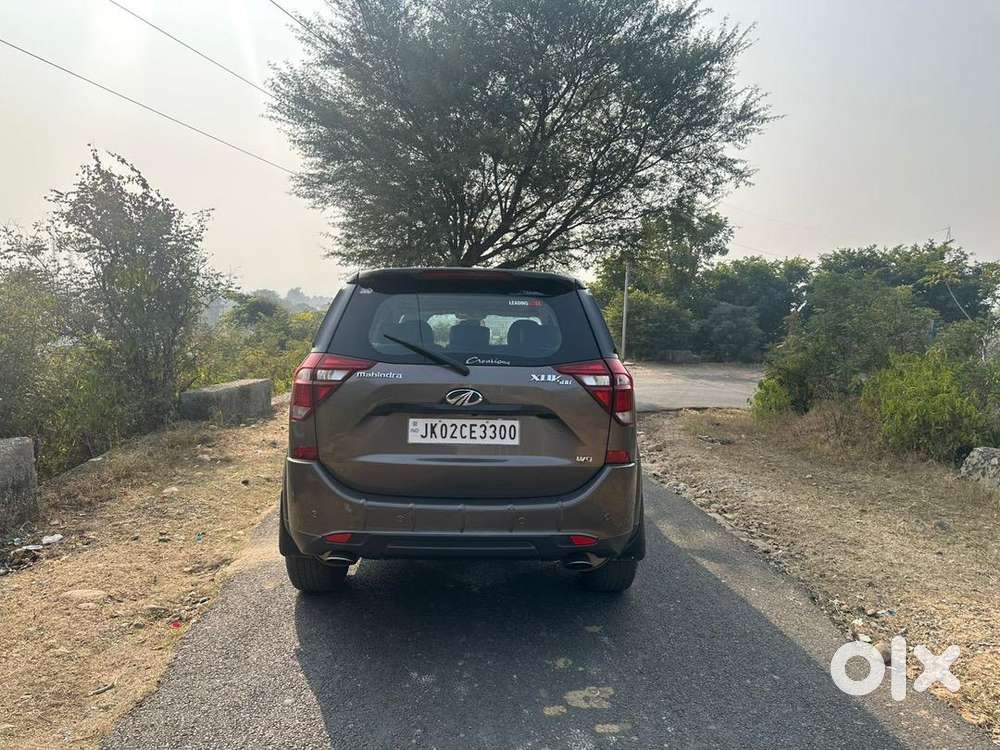 Mahindra Xuv500 2018 Diesel Well Maintained