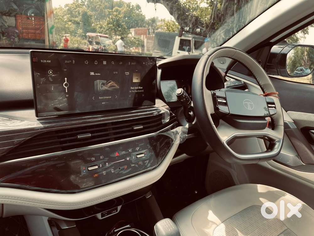 Tata Safari 2.0 Accomplished+