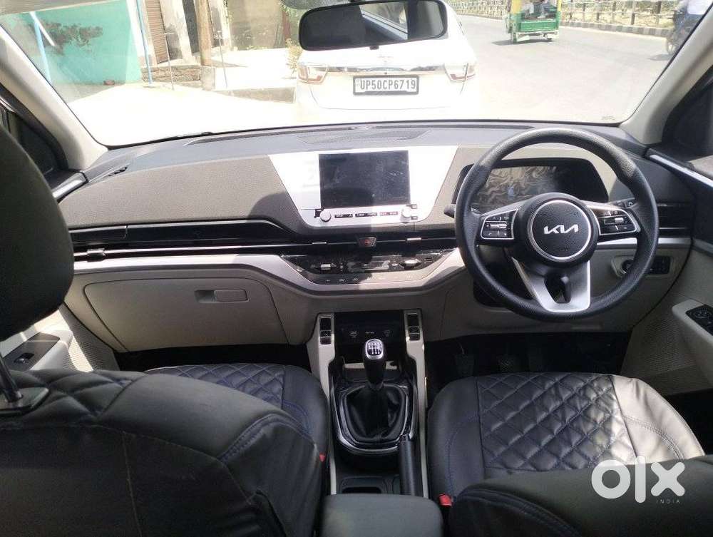 Kia Carens 1.4 Prestige 7 Str, 2024, Petrol