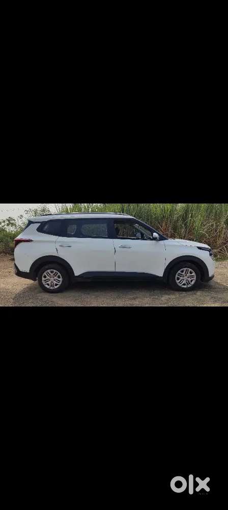 Kia Carence Prestige Petrol