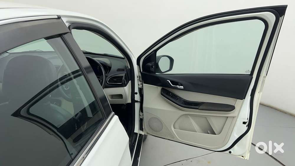 Tata Tigor 1.2 Revotron Xz Plus, 2023, Petrol
