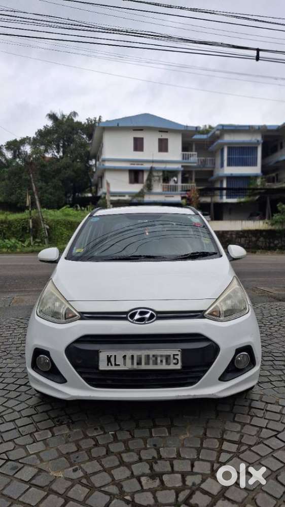 Hyundai Grand I10 Sportz O 1.2, 2014, Petrol