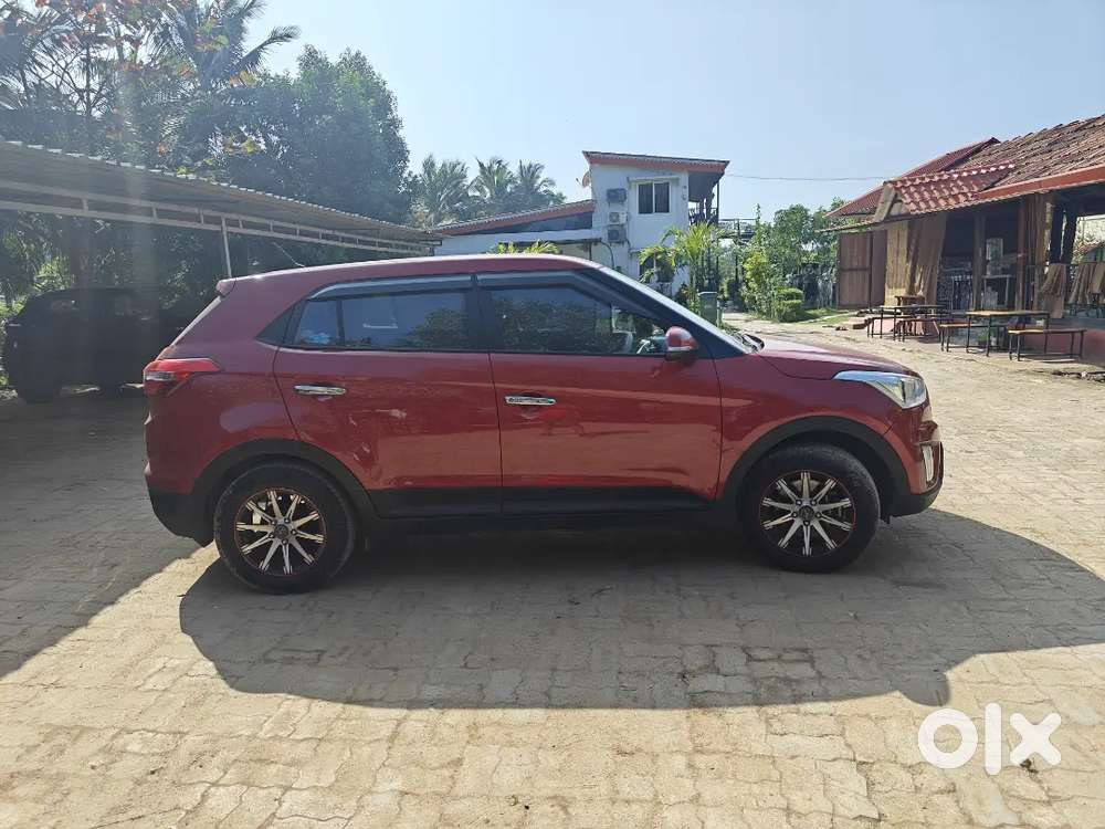 Hyundai Creta 2017 Diesel 113000 Km Driven With Milage 21km/litre