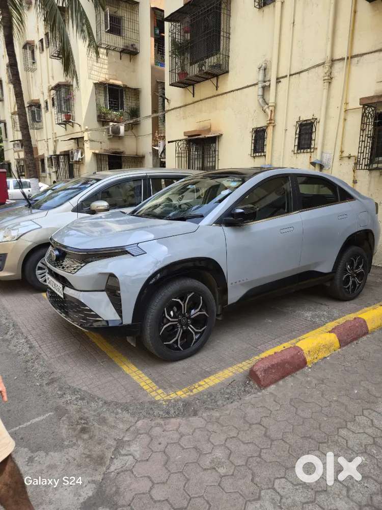 Tata Curvv 2025 Petrol 27000 Km Driven