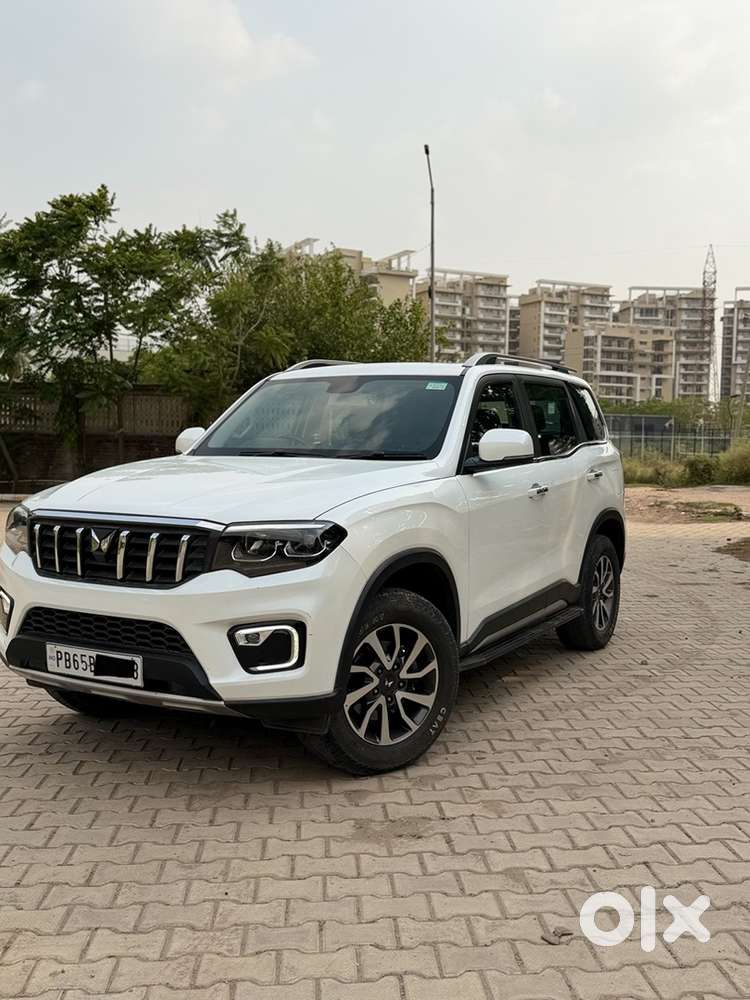 Mahindra Scorpio-n Diesel Manual 4xplor  2024 Mohali Number , 1st Owne
