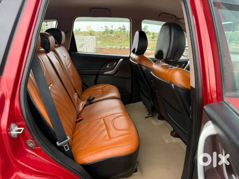 Mahindra Xuv500 2015 Diesel 96161 Km Driven