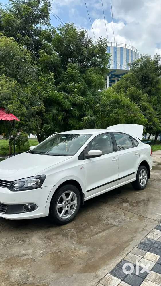 Volkswagen Vento 2015 Petrol Automatic