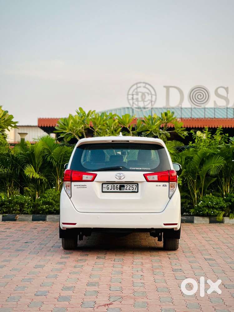Toyota Innova Crysta 2.4 G Mt, 2019, Diesel