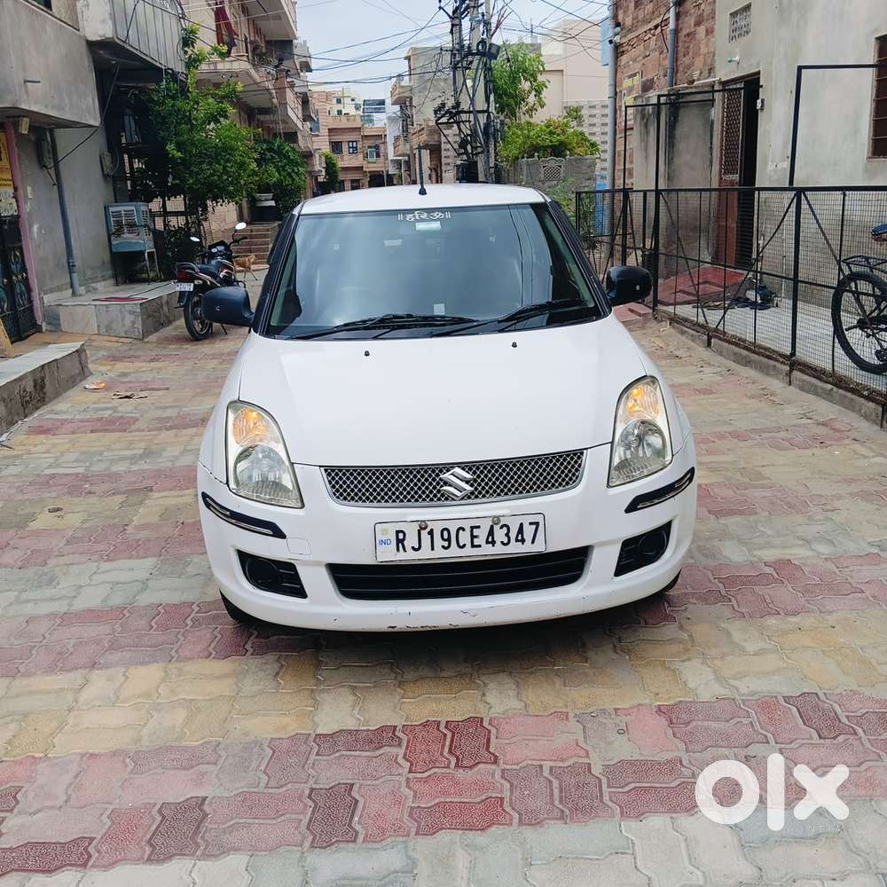 Maruti Suzuki Dzire Tour 2013