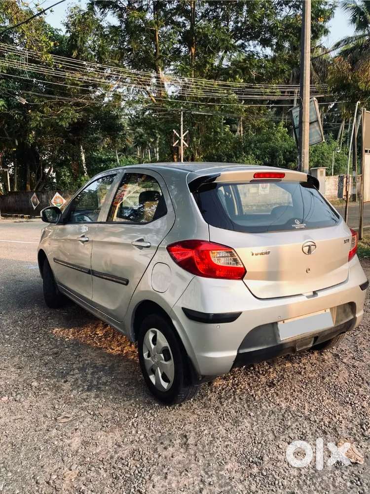 Tata Tiago Revotron Xta 2017 Petrol Automatic