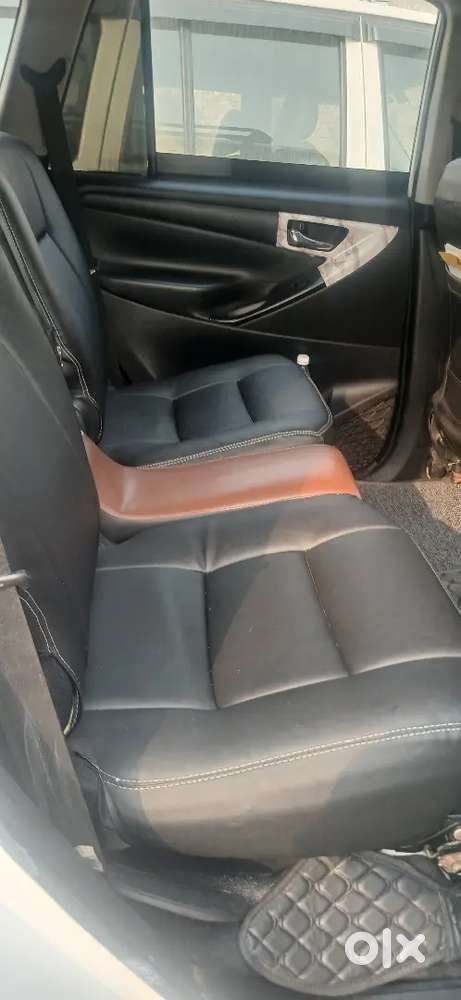 Toyota Innova Crysta 2017 Diesel 175000 Km Driven
