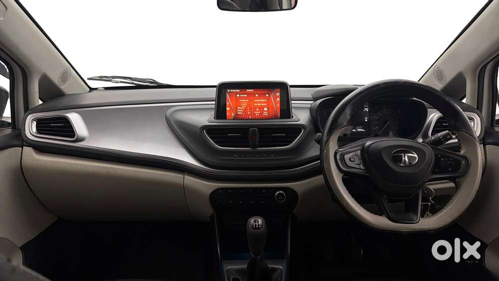 Tata Altroz Xm Plus (s), 2024, Petrol