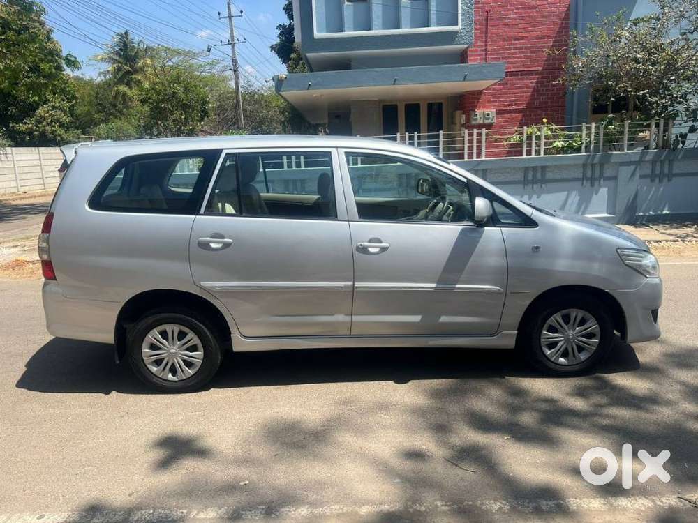 Toyota Innova 2.5 G (diesel) 7 Seater, 2012, Diesel