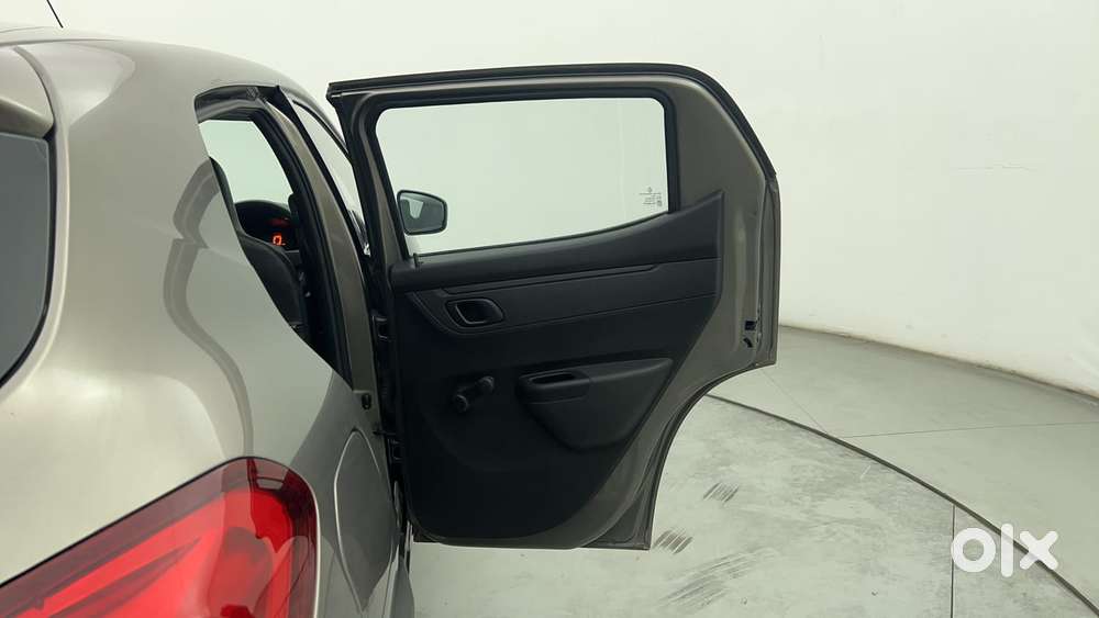 Renault Kwid 1.0 Rxt Amt, 2017, Petrol