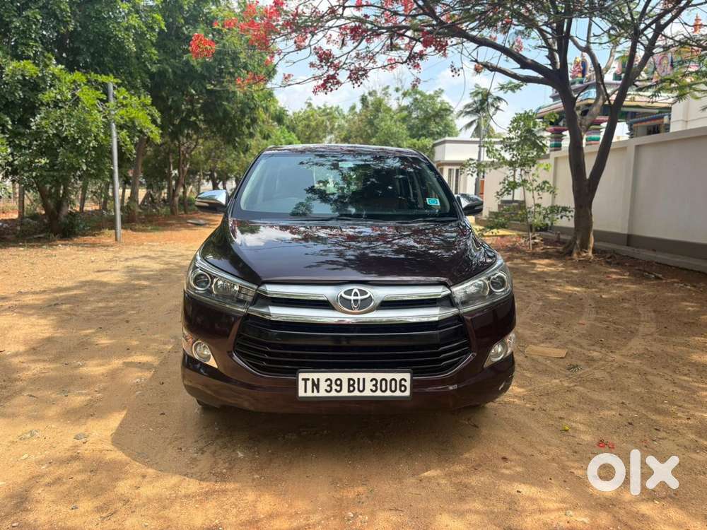Toyota Innova Crysta 2.8z Automatic, 2016, Diesel