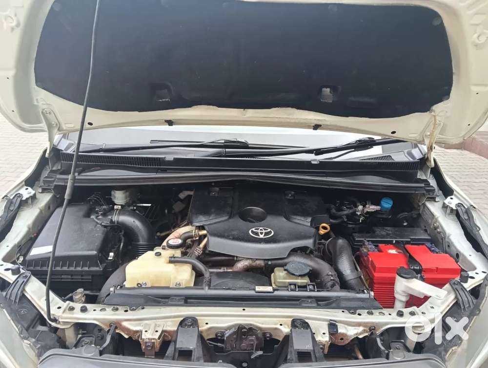 Toyota Innova Crysta [2020-ongoing] 2.4 Zx 7 Str, 2022, Diesel