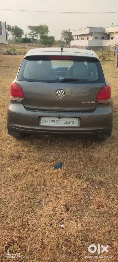 Volkswagen Polo 2013 Diesel 180000 Km Driven