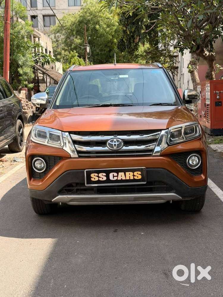 Toyota Urban Cruiser 1.5 Premium Grade Dual Tone Mt, 2021, Petrol