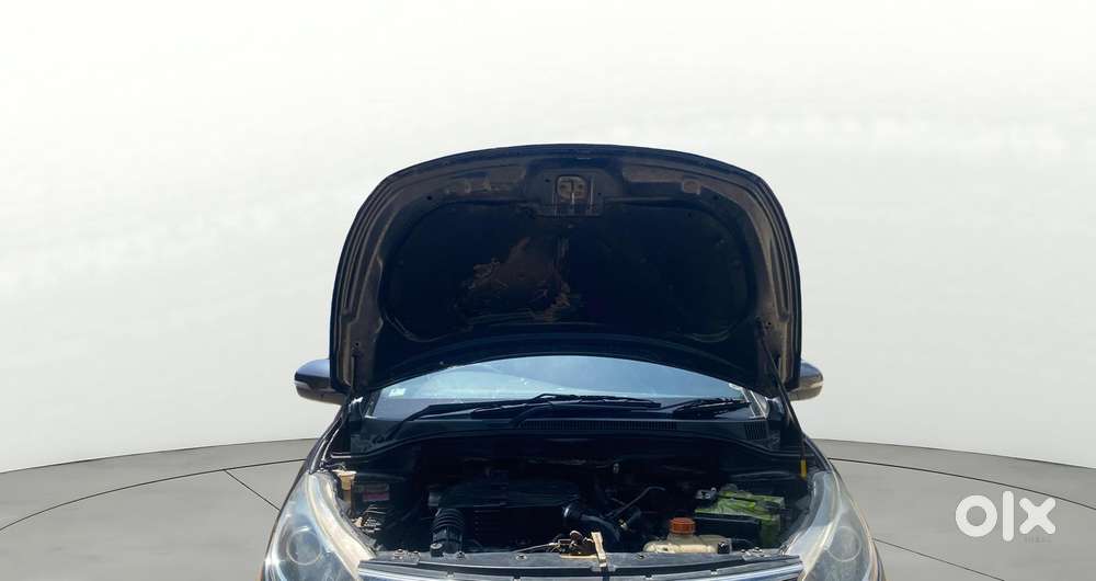 Tata Bolt Revotron Xt, 2015, Petrol